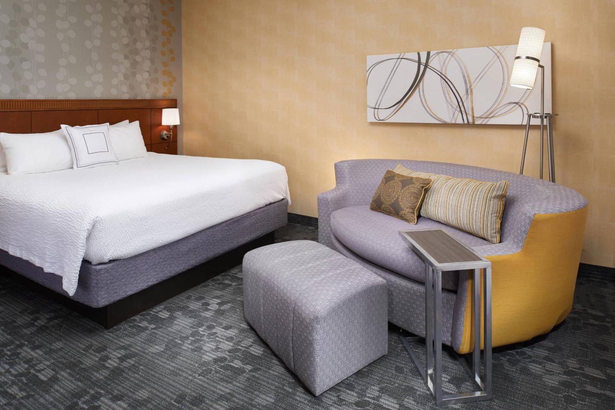 Courtyard By Marriott Lexington North Hotel Ngoại thất bức ảnh